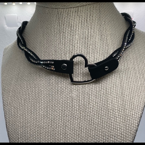 Leather bracelet or choker with heart charm and rhinestones. - Picture 4 of 10